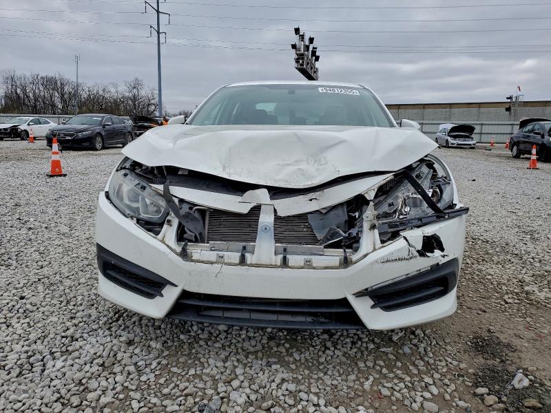 94812355 :رقم المزاد ، 19XFC2F52HE080484 vin ، 2017 Honda Civic Lx مزاد بيع