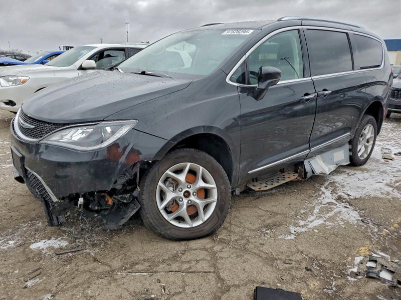 Aukcja sprzedaży 2018 Chrysler Pacifica T, vin: 2C4RC1BG8JR314923, numer aukcji: 97528295