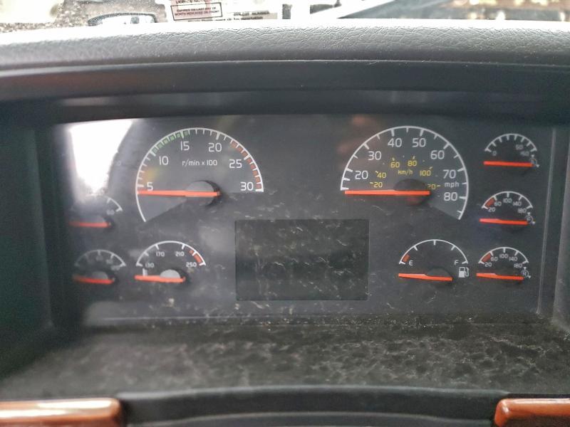 2006 Volvo Vn Vnl მანქანა იყიდება აუქციონზე, vin: 4V4NC9GH66N442911, აუქციონის ნომერი: 98238415