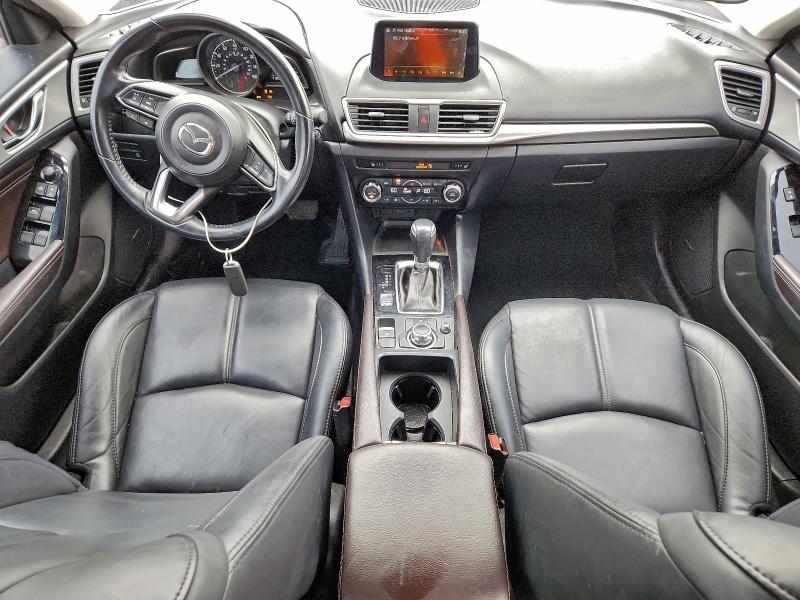 95109585 :رقم المزاد ، 3MZBN1V39JM262355 vin ، 2018 Mazda 3 مزاد بيع