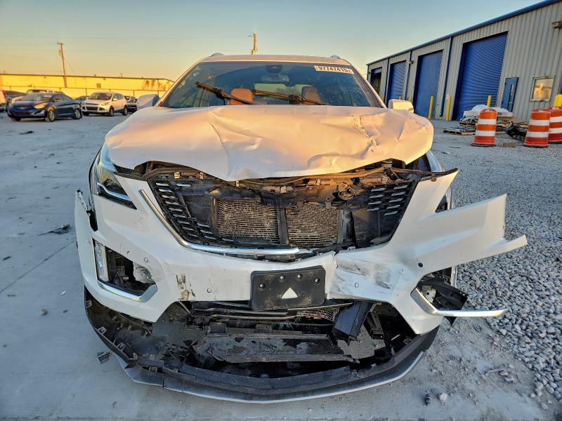 Продажа на аукционе авто 2020 Cadillac Xt5, vin: 1GYKNCRS8LZ136600, номер лота: 97747415