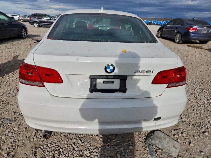 2012 Bmw 3 Series 320i Xdrive მანქანა იყიდება აუქციონზე, vin: WBAKE5C52CJ106539, აუქციონის ნომერი: 98018755