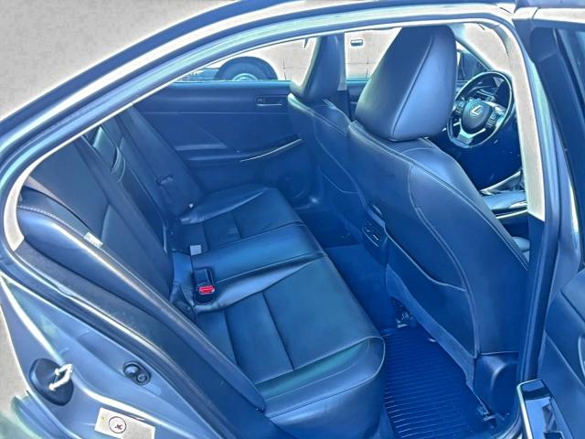 Продажа на аукционе авто 2017 Lexus Is 300, vin: JTHCM1D2XH5014973, номер лота: 98239575