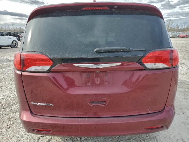 98803115 :رقم المزاد ، 2C4RC1DG7HR638307 vin ، 2017 Chrysler Pacifica T مزاد بيع