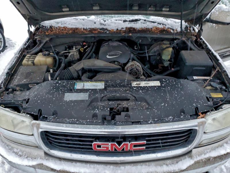 96050605 :رقم المزاد ، 3GKFK16T71G109195 vin ، 2001 Gmc Yukon Xl مزاد بيع