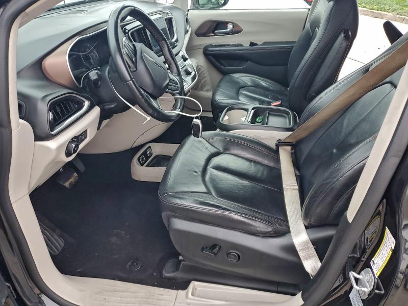 2017 Chrysler Pacifica T მანქანა იყიდება აუქციონზე, vin: 2C4RC1BG2HR820855, აუქციონის ნომერი: 97610605