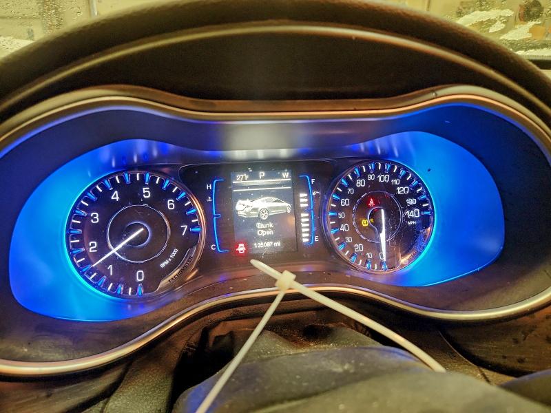 2015 Chrysler 200 მანქანა იყიდება აუქციონზე, vin: 1C3CCCAB5FN599645, აუქციონის ნომერი: 96719255