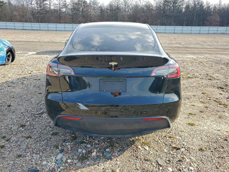 Продажа на аукционе авто 2021 Tesla Model Y, vin: 5YJYGAEE5MF284564, номер лота: 95938545