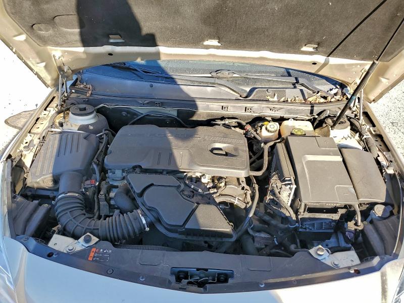 97009235 :رقم المزاد ، 2G4GV5EK4F9162943 vin ، 2015 Buick Regal مزاد بيع