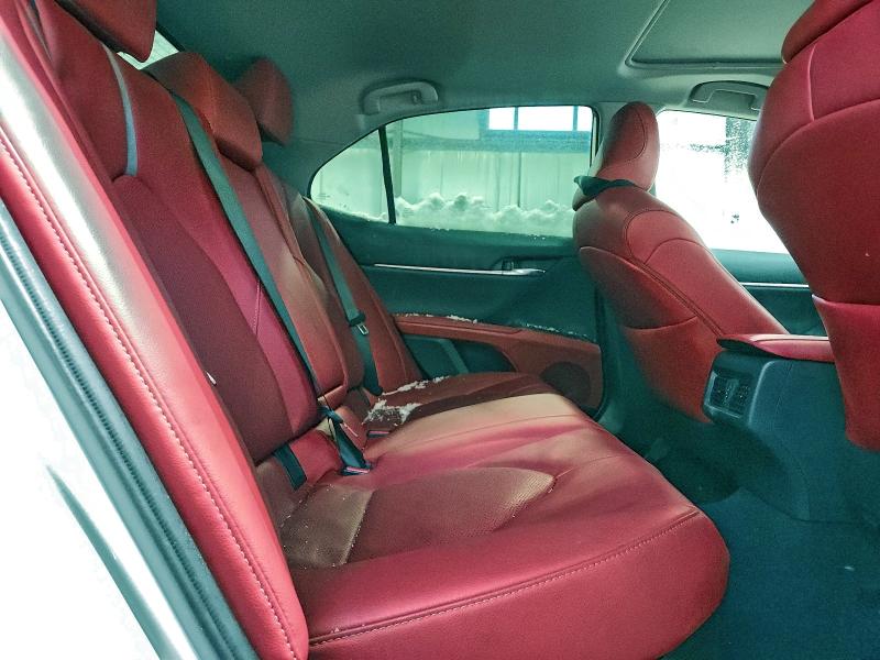 Продаж на аукціоні авто 2021 Toyota Camry, vin: 4T1K31AK8MU031500, номер лоту: 96053995