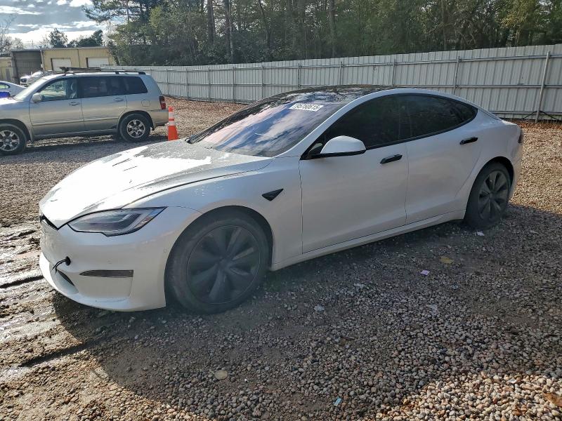 2022 Tesla Model S მანქანა იყიდება აუქციონზე, vin: 5YJSA1E54NF471674, აუქციონის ნომერი: 95750615