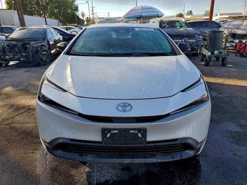 Продажа на аукционе авто 2025 Toyota Prius, vin: JTDACAAU2S3062617, номер лота: 97420025