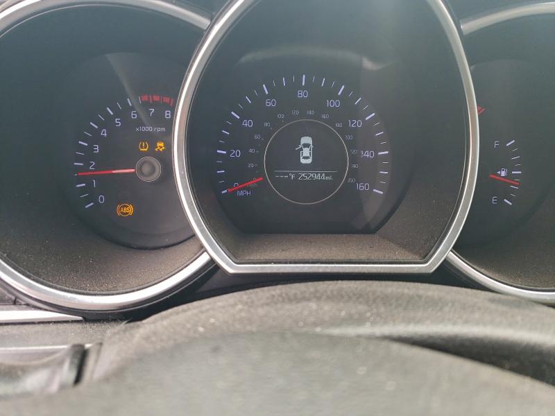 2015 Kia Optima მანქანა იყიდება აუქციონზე, vin: 5XXGM4A74FG449713, აუქციონის ნომერი: 95492885