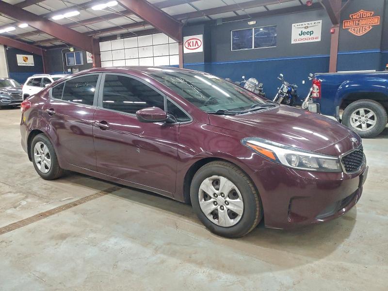 97790265 :رقم المزاد ، 3KPFL4A73HE035073 vin ، 2017 Kia Forte Lx مزاد بيع