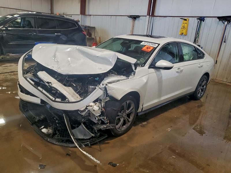 Продажа на аукционе авто 2024 Honda Accord, vin: 1HGCY2F65RA033887, номер лота: 97332505