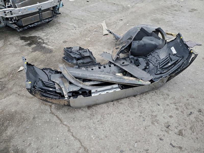 97341145 :رقم المزاد ، WA1AUCF34M1058893 vin ، 2021 Audi Q3 مزاد بيع