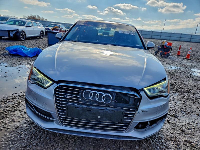 2016 Audi A3 მანქანა იყიდება აუქციონზე, vin: WAUTPBFF9GA049245, აუქციონის ნომერი: 94796535