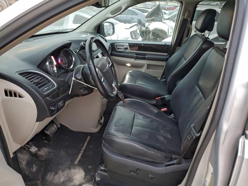 96441435 :رقم المزاد ، 2C4RC1CG4CR394965 vin ، 2012 Chrysler Town & Country مزاد بيع