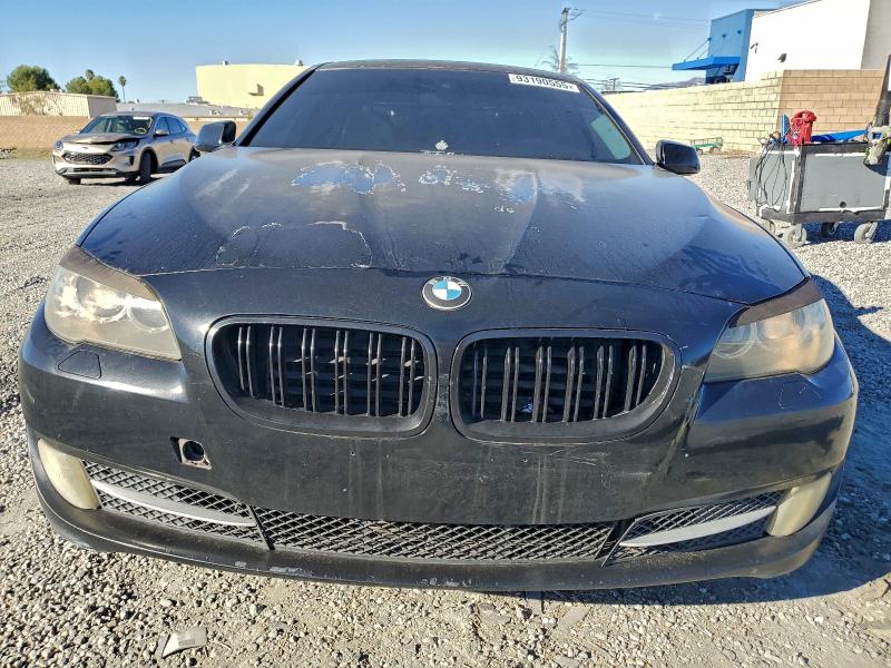 2011 Bmw 528 მანქანა იყიდება აუქციონზე, vin: WBAFR1C54BC672252, აუქციონის ნომერი: 93190555