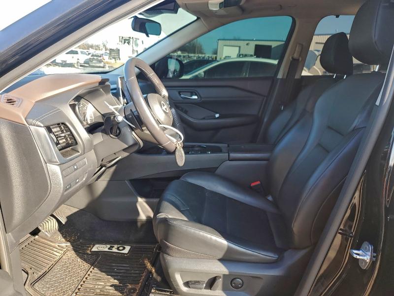 95855395 :رقم المزاد ، 5N1BT3BA3NC724466 vin ، 2022 Nissan Rogue مزاد بيع
