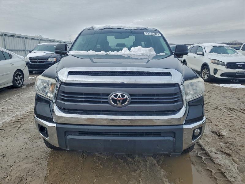 2015 Toyota Tundra მანქანა იყიდება აუქციონზე, vin: 5TFDW5F13FX418856, აუქციონის ნომერი: 93519445