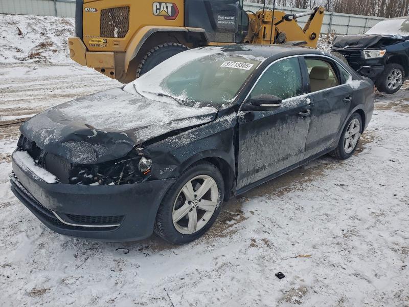97713305 :رقم المزاد ، 1VWBP7A39DC091907 vin ، 2013 Volkswagen Passat مزاد بيع