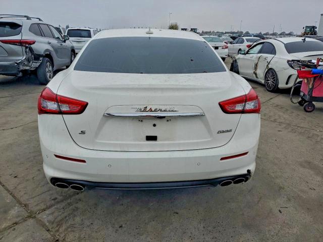 Продажа на аукционе авто 2019 Maserati Ghibli, vin: ZAM57YSA5K1325032, номер лота: 96521615
