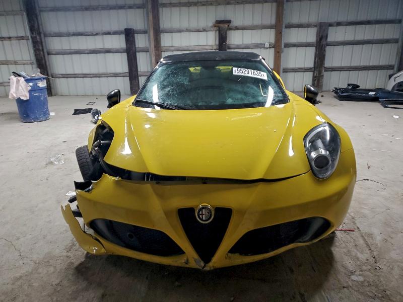 Aukcja sprzedaży 2015 Alfa Romeo 4c Spider, vin: ZARBAAB49FM169436, numer aukcji: 95291635