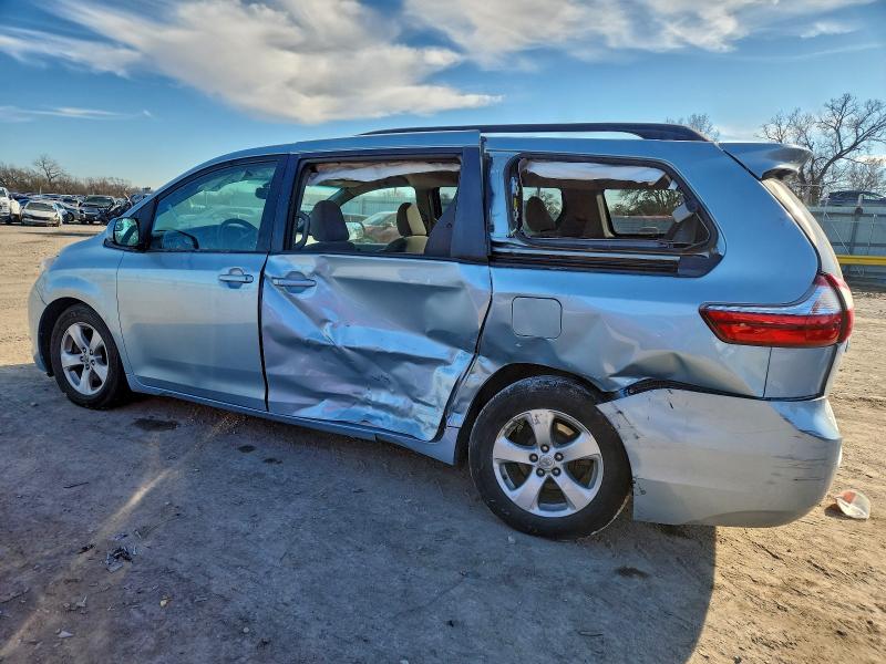 Aukcja sprzedaży 2017 Toyota Sienna, vin: 5TDKZ3DCXHS851011, numer aukcji: 77156495