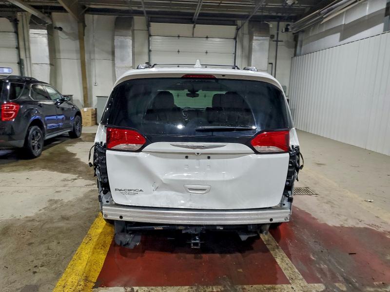 Продажа на аукционе авто 2017 Chrysler Pacifica, vin: 2C4RC1BG1HR610912, номер лота: 95404135