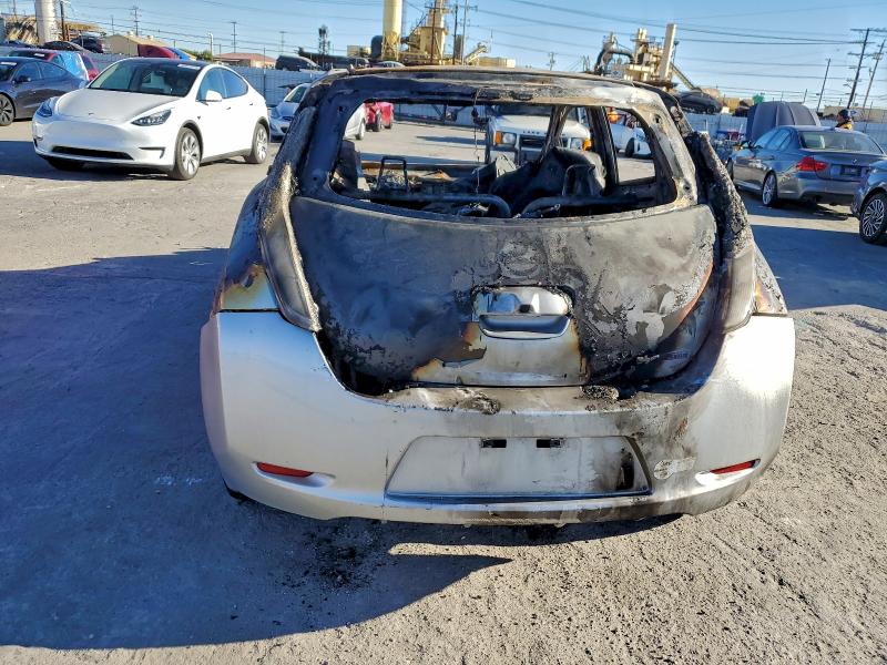 95526815 :رقم المزاد ، 1N4AZ0CP2DC417939 vin ، 2013 Nissan Leaf مزاد بيع