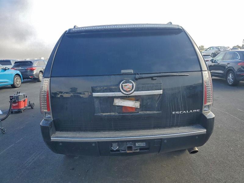 2014 Cadillac Escalade P მანქანა იყიდება აუქციონზე, vin: 1GYS4CEF5ER113919, აუქციონის ნომერი: 94944185