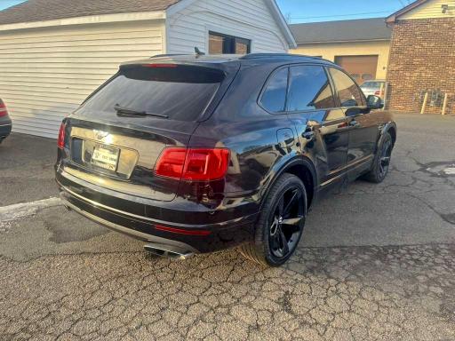 96405285 :رقم المزاد ، SJAAC2ZV4HC016056 vin ، 2017 Bentley Bentayga مزاد بيع