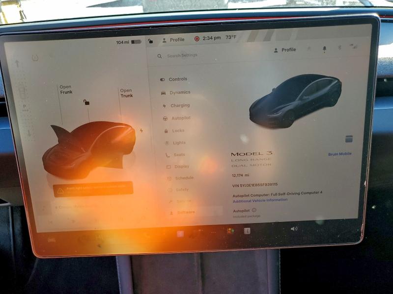 93787575 :رقم المزاد ، 5YJ3E1EB5SF939115 vin ، 2025 Tesla Model 3 مزاد بيع