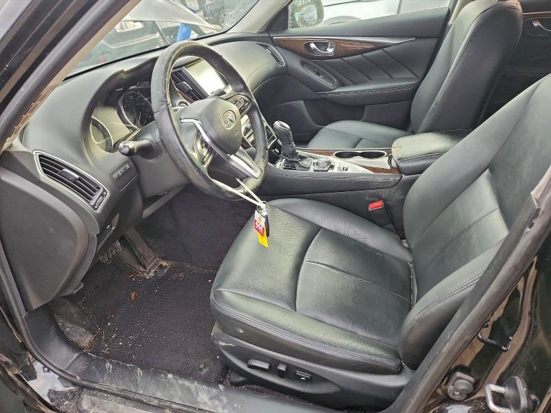 95127985 :رقم المزاد ، JN1EV7AR7JM439738 vin ، 2018 Infiniti Q50 Luxe مزاد بيع