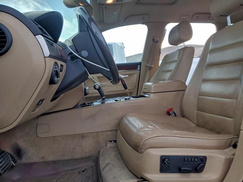 2005 Volkswagen Touareg 4. მანქანა იყიდება აუქციონზე, vin: WVGZM77L25D023831, აუქციონის ნომერი: 98003835