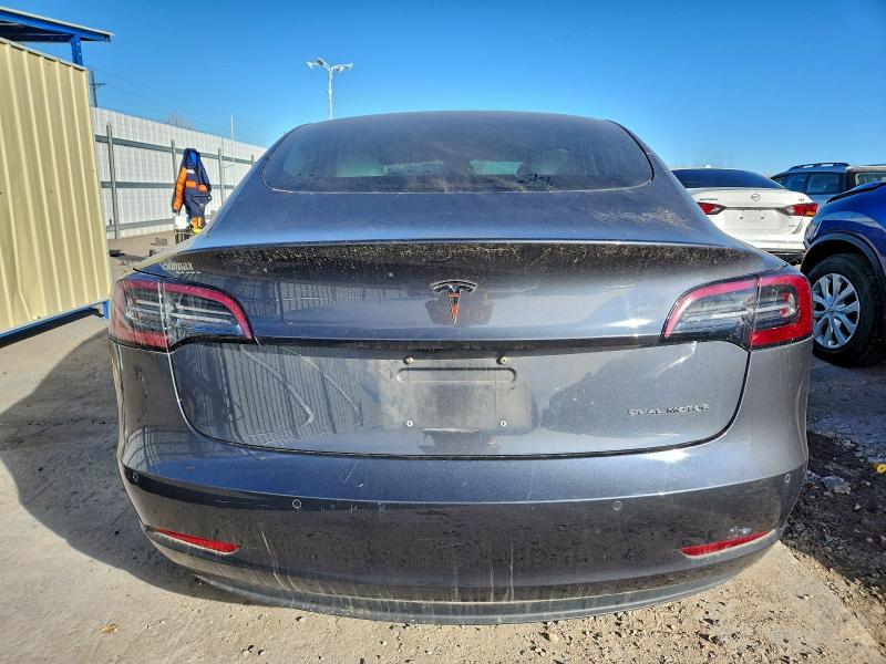 2018 Tesla Model 3 მანქანა იყიდება აუქციონზე, vin: 5YJ3E1EB3JF111868, აუქციონის ნომერი: 96303655