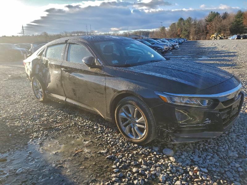 2018 Honda Accord მანქანა იყიდება აუქციონზე, vin: 1HGCV1F12JA263382, აუქციონის ნომერი: 97162745