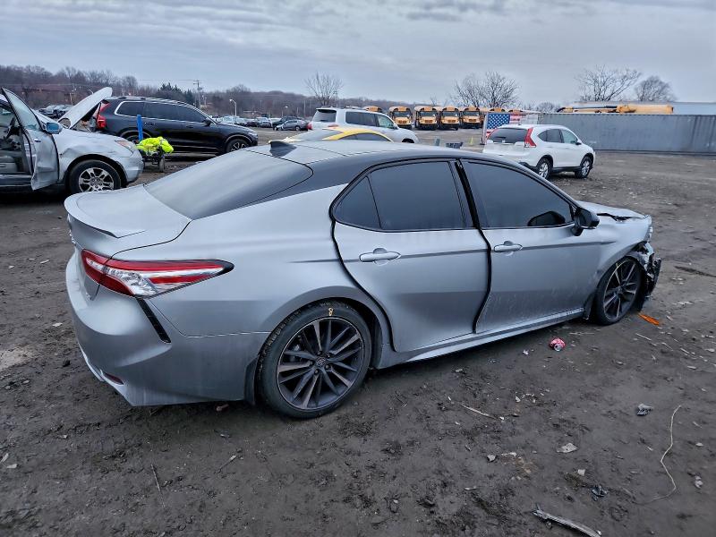 97805265 :رقم المزاد ، 4T1K61BK7LU011680 vin ، 2020 Toyota Camry مزاد بيع