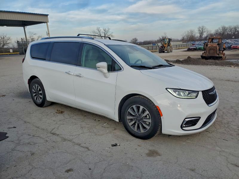 2021 Chrysler Pacifica მანქანა იყიდება აუქციონზე, vin: 2C4RC1L70MR586160, აუქციონის ნომერი: 96635055