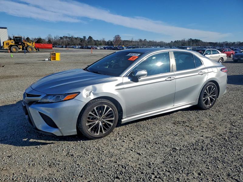 Продаж на аукціоні авто 2018 Toyota Camry, vin: 4T1B11HK2JU089271, номер лоту: 96541825