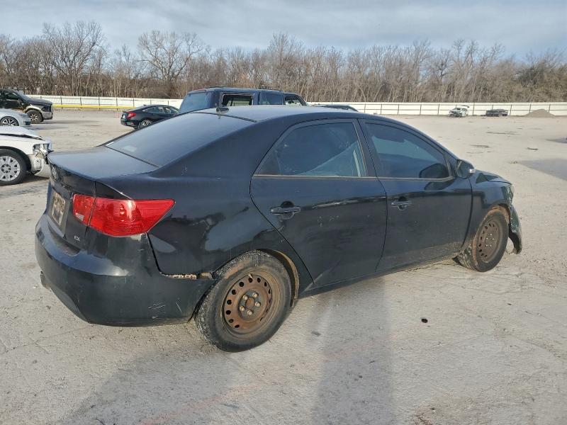 50726646 :رقم المزاد ، KNAFU4A21A5862912 vin ، 2010 Kia Forte مزاد بيع