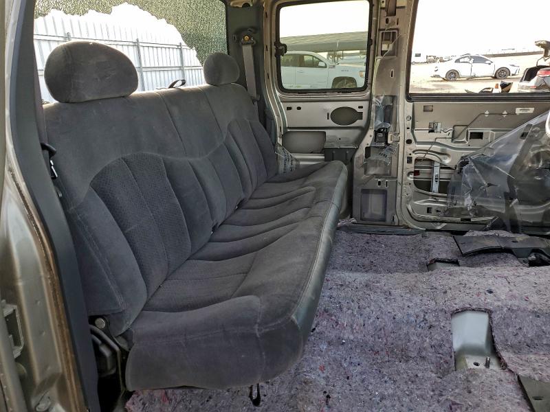 Aukcja sprzedaży 2002 Chevrolet Silverado, vin: 2GCEC19V721407967, numer aukcji: 94805315