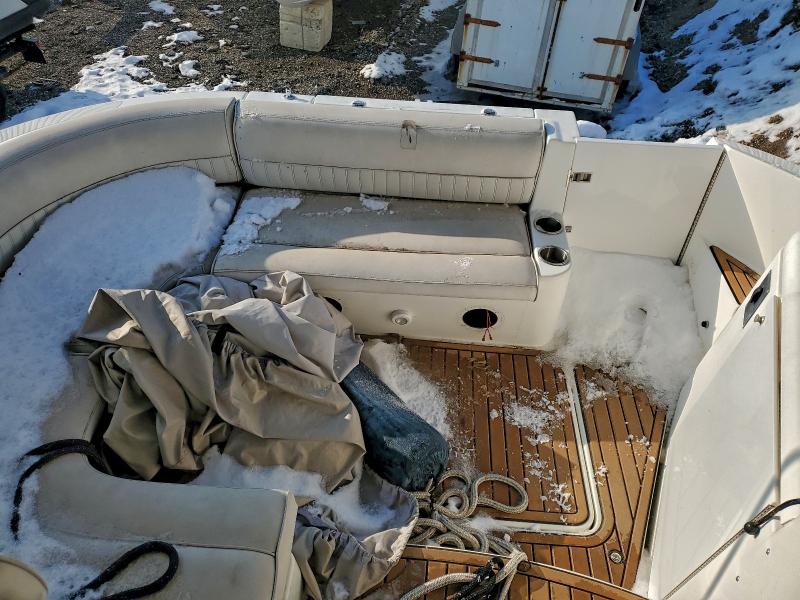 95919705 :رقم المزاد ، CRSGDA38K102 vin ، 2002 Cruisers Yachts 3672 Expre مزاد بيع