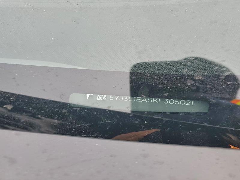 2019 Tesla Model 3 მანქანა იყიდება აუქციონზე, vin: 5YJ3E1EA5KF305021, აუქციონის ნომერი: 96376005