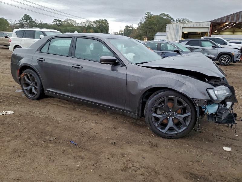 Продажа на аукционе авто 2021 Chrysler 300, vin: 2C3CCABG4MH537075, номер лота: 95581105