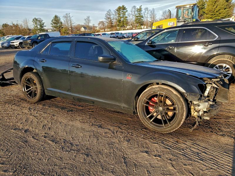 94677195 :رقم المزاد ، 2C3CCAET2DH711640 vin ، 2013 Chrysler 300c مزاد بيع