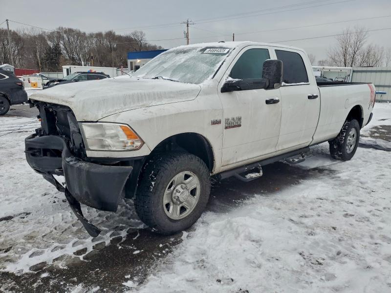 94664325 :رقم المزاد ، 3C6UR5HJ6JG101243 vin ، 2018 Ram 2500 مزاد بيع