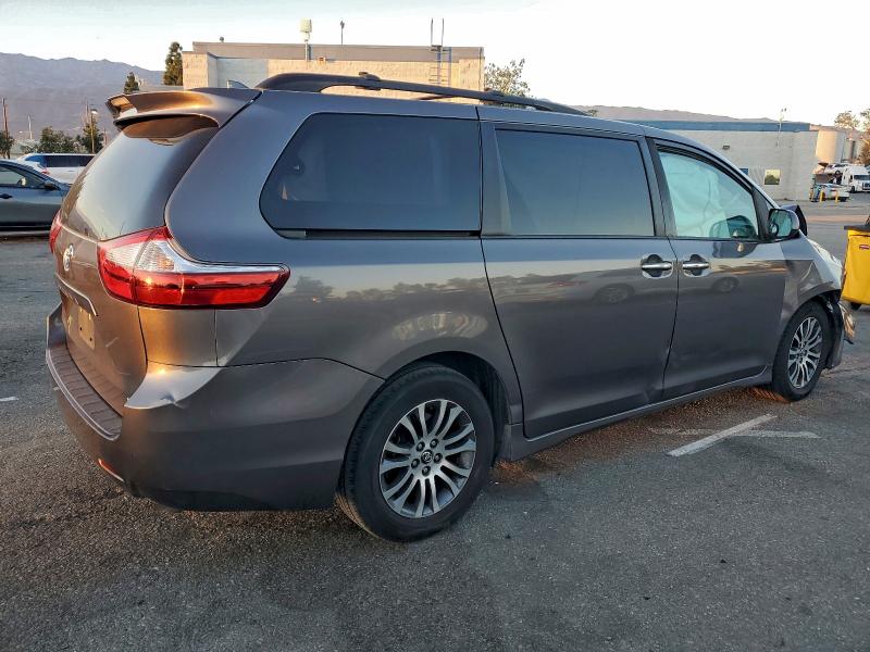 Продаж на аукціоні авто 2018 Toyota Sienna, vin: 5TDYZ3DC9JS914504, номер лоту: 94387455