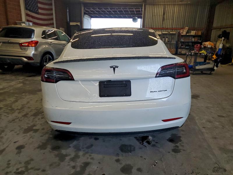 98588725 :رقم المزاد ، 5YJ3E1EB6KF421904 vin ، 2019 Tesla Model 3 مزاد بيع